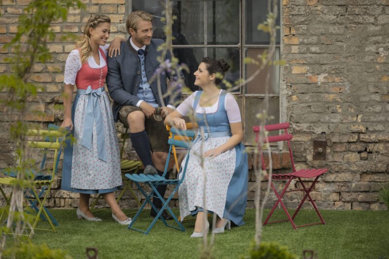 A-IMG_0720-Scheibner-SarahPaulSerena-Copy-1