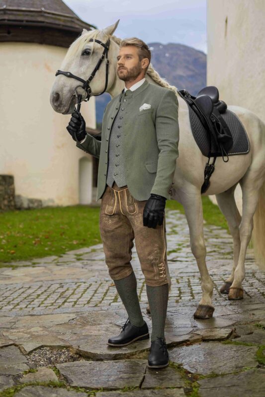 A-IMG_3524-Paul-Pferd-zoom-Copy-1